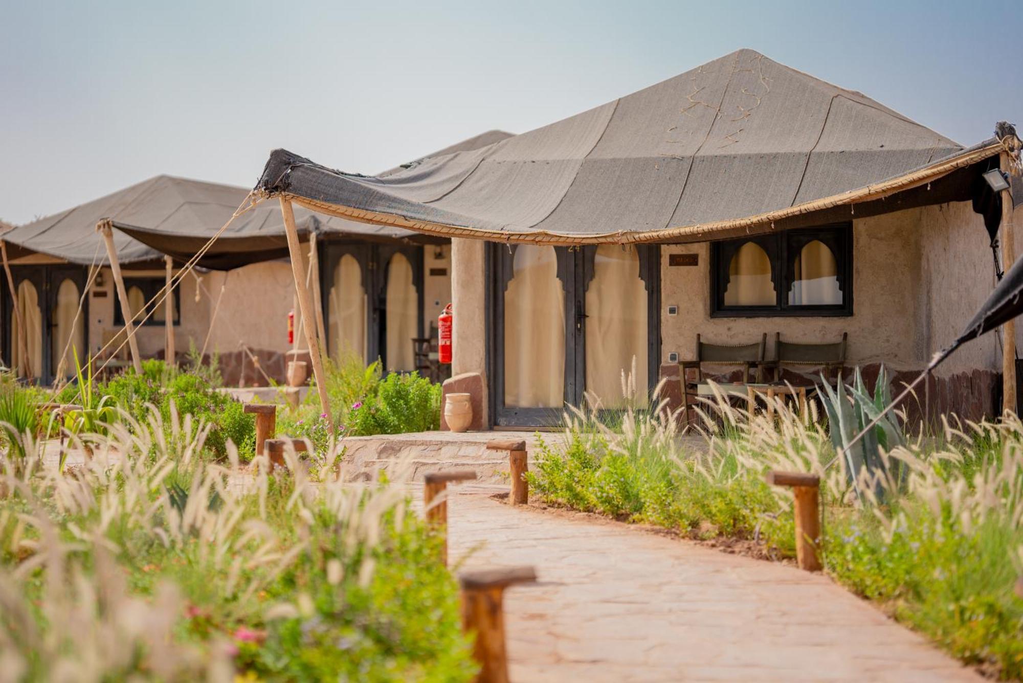 Le Bedouin Agafay Villa มาร์ราเกช ภายนอก รูปภาพ