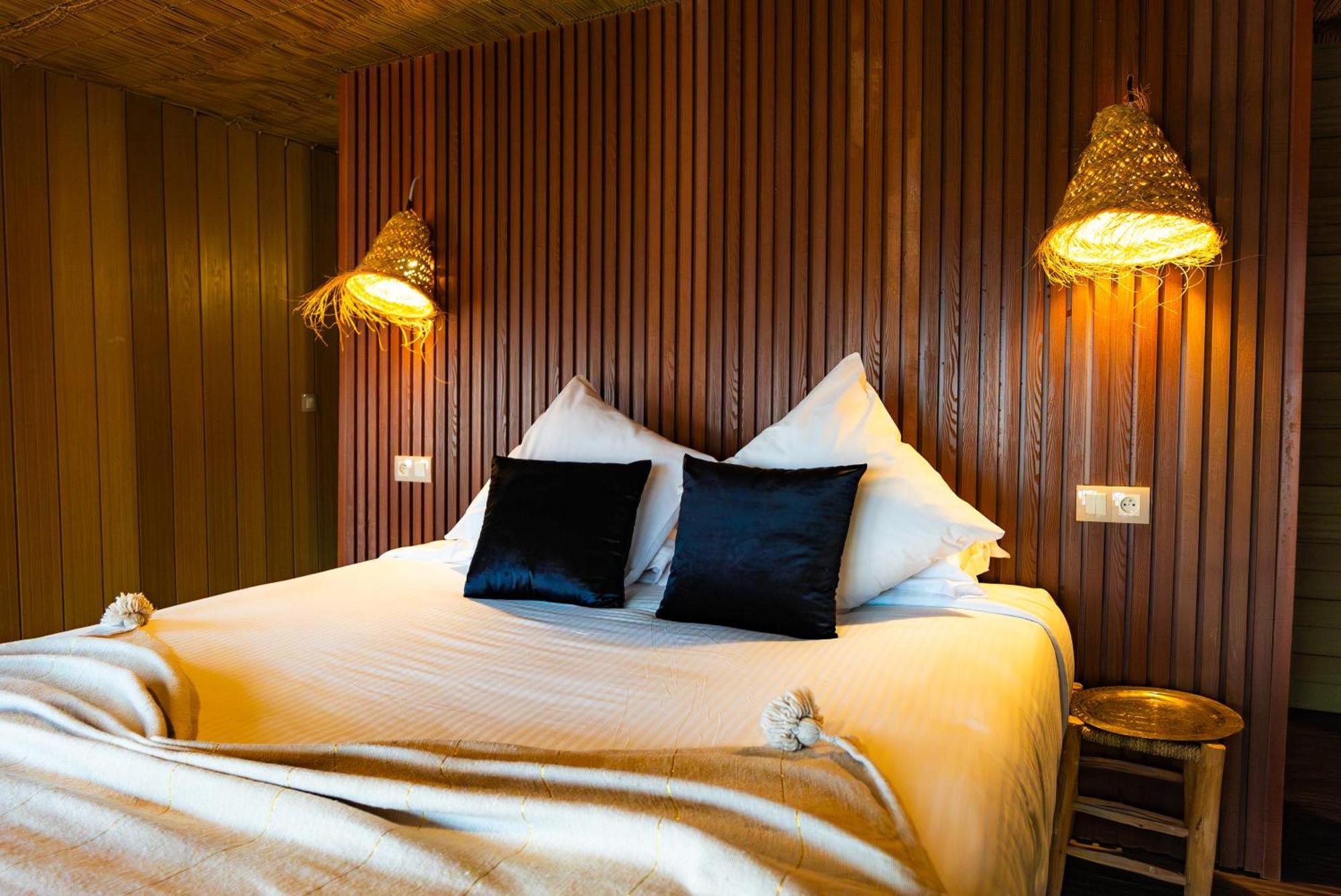 Le Bedouin Agafay Villa มาร์ราเกช ภายนอก รูปภาพ